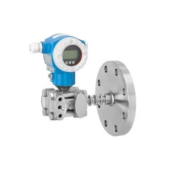 Alternate view of the Deltabar S FMD77 differential pressure transmitter
