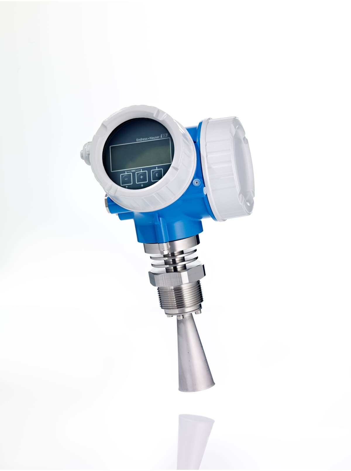 Micropilot FMR51 clean product beauty-shot with horn antenna — official product photo