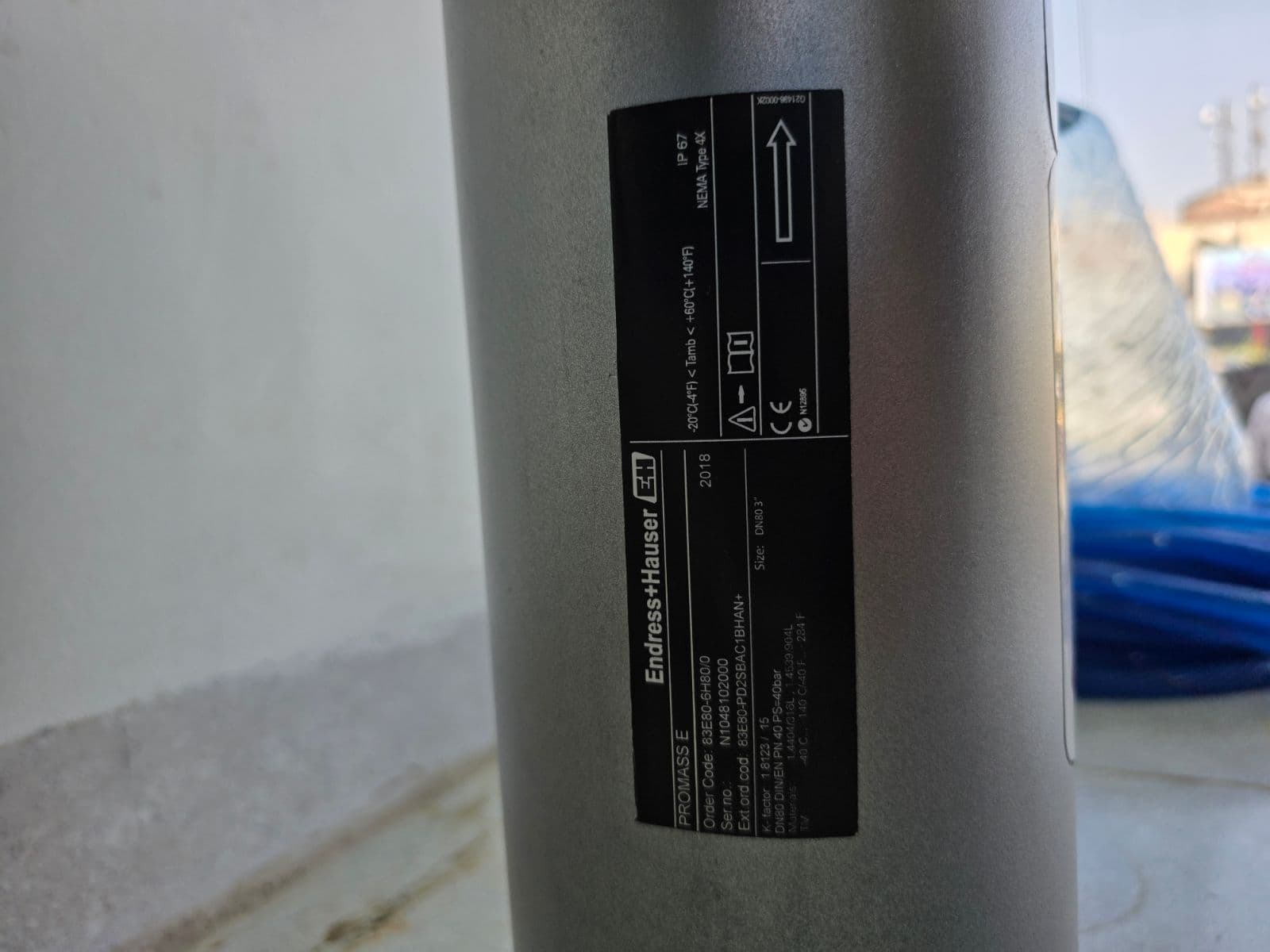 Promass E sensor nameplate of the second unit: order 83E80-6H80/0, year 2018