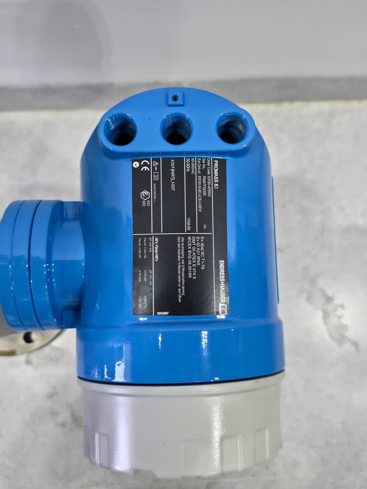 Promass 83 transmitter nameplate: order code 83F80-4DR8/0, 85–260 VAC, ATEX/IECEx