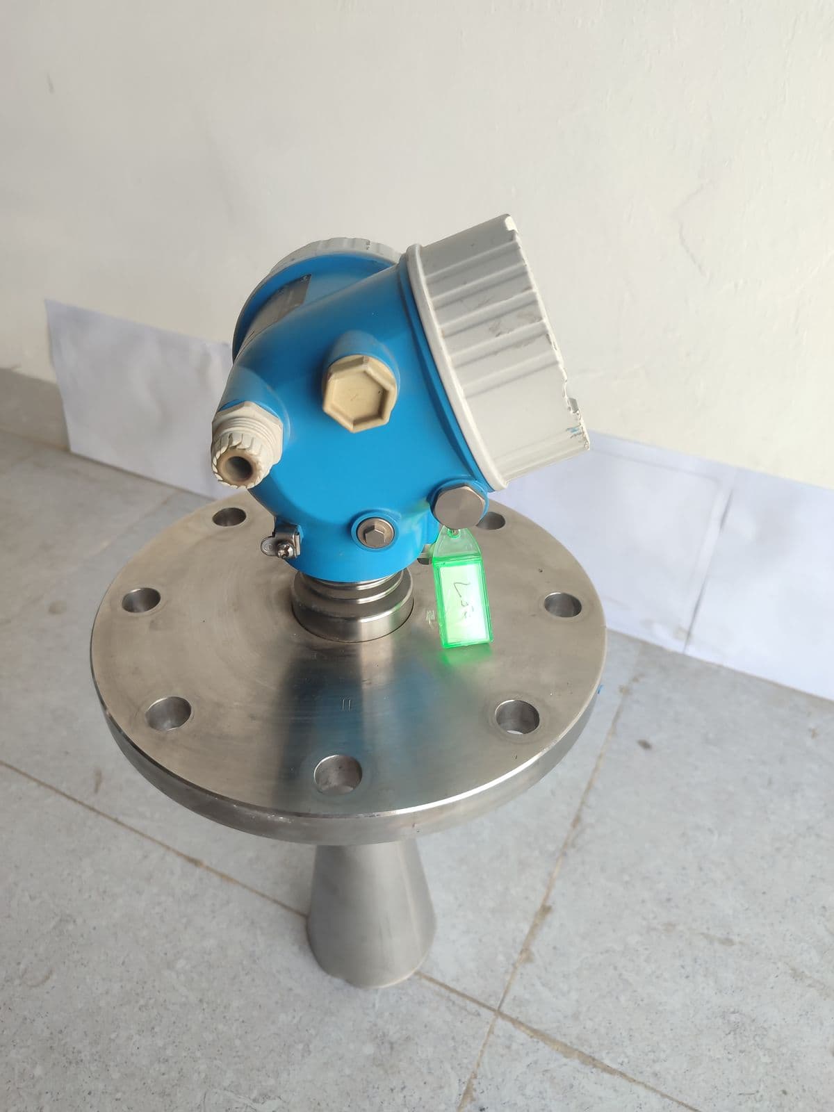 Endress+Hauser Micropilot FMR51 radar level transmitter — photographed in Barmaan's warehouse