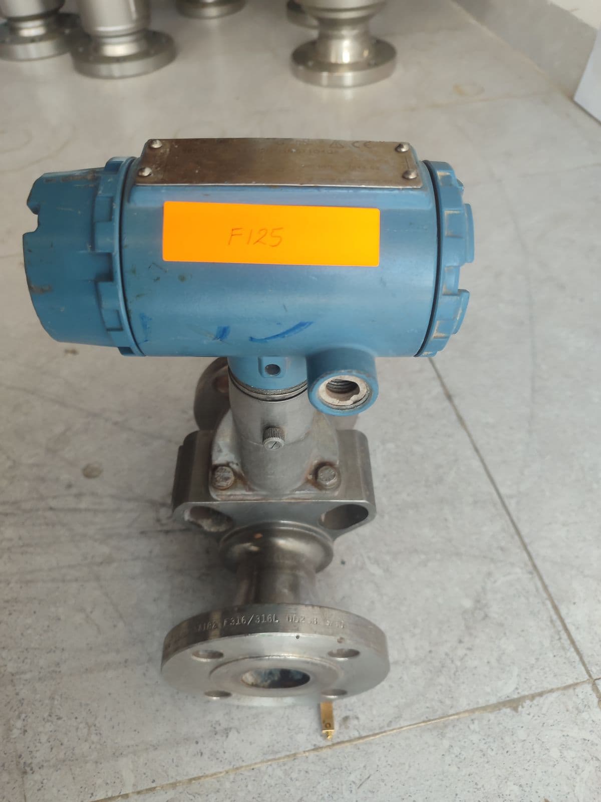 Rosemount 8800D Vortex Flowmeter — unit 5 in Barmaan's warehouse, photo 4