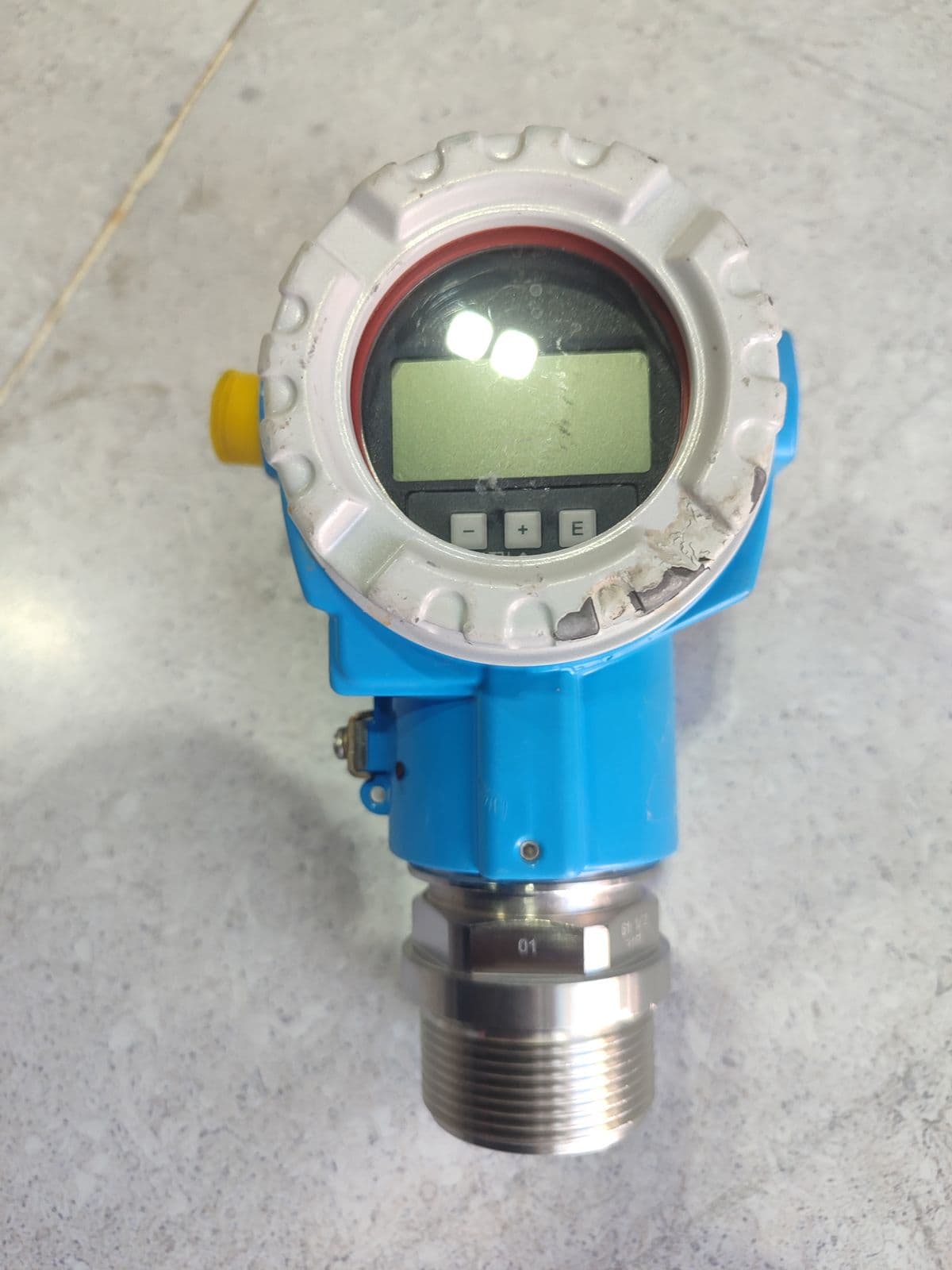 Endress+Hauser Cerabar S PMP71 Pressure Transmitter — metallic sensor, direct process connection, 4…20 mA HART — unit 1 in Barmaan's warehouse, photo 1
