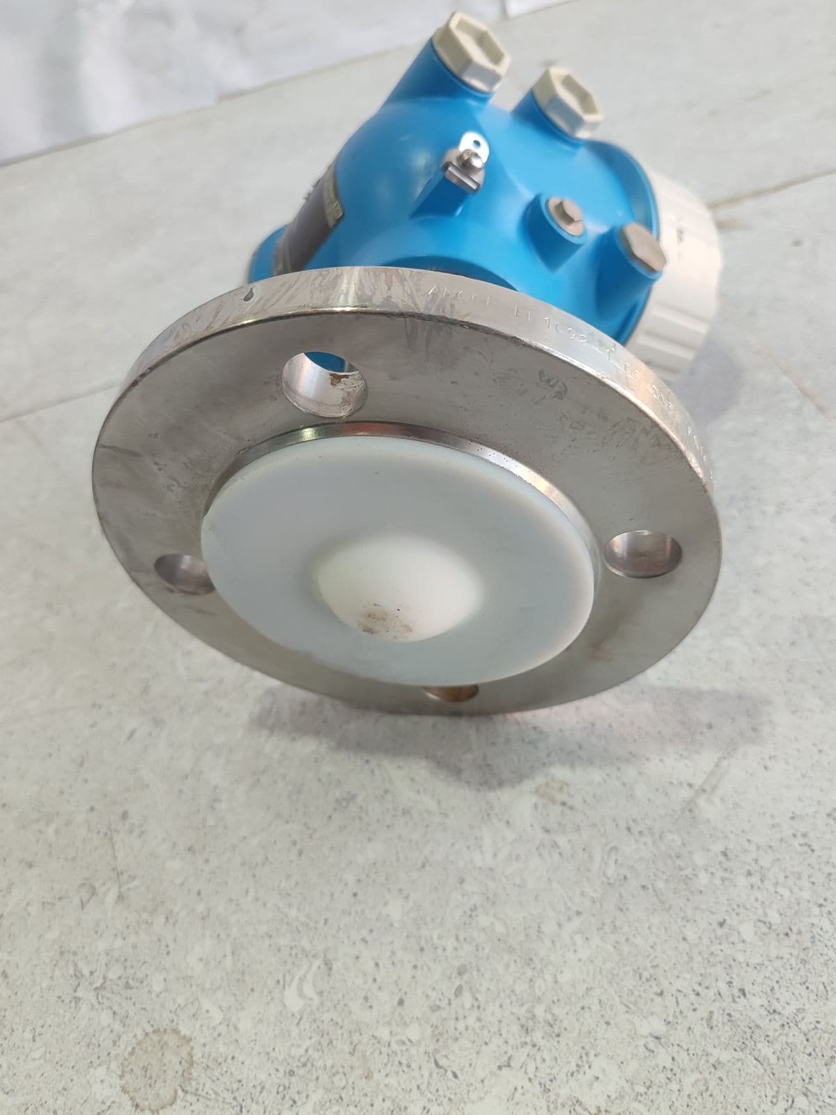Endress+Hauser Micropilot FMR52 radar level transmitter — DN 50 · PN 16 (EN 1092-1) unit in Barmaan's warehouse