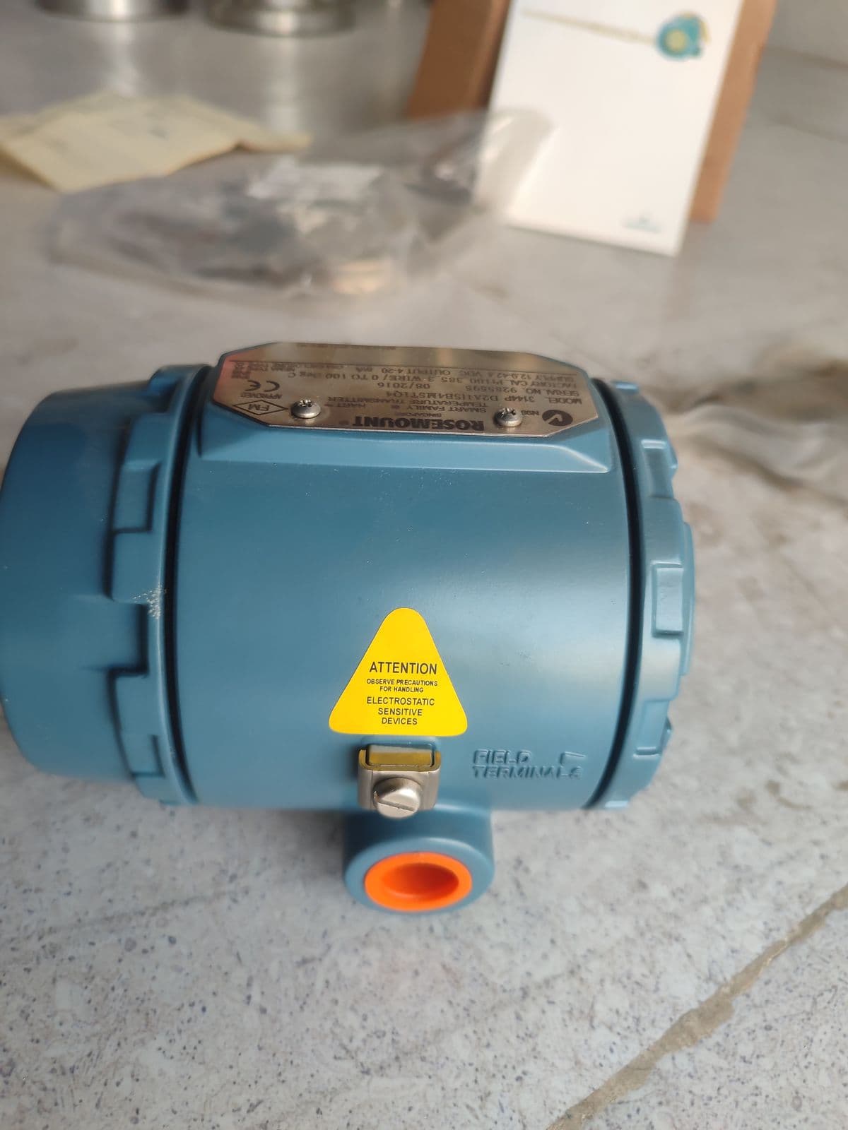 Rosemount 3144P Temperature Transmitter (Emerson) — Universal Input, FOUNDATION Fieldbus — unit 1 in Barmaan's warehouse, photo 3