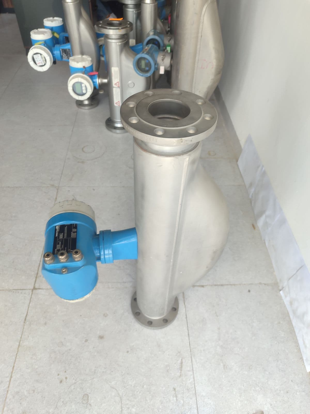 Endress+Hauser Promass 80F Coriolis Mass Flowmeter — DN80 (3") — unit 2 in Barmaan's warehouse, photo 4
