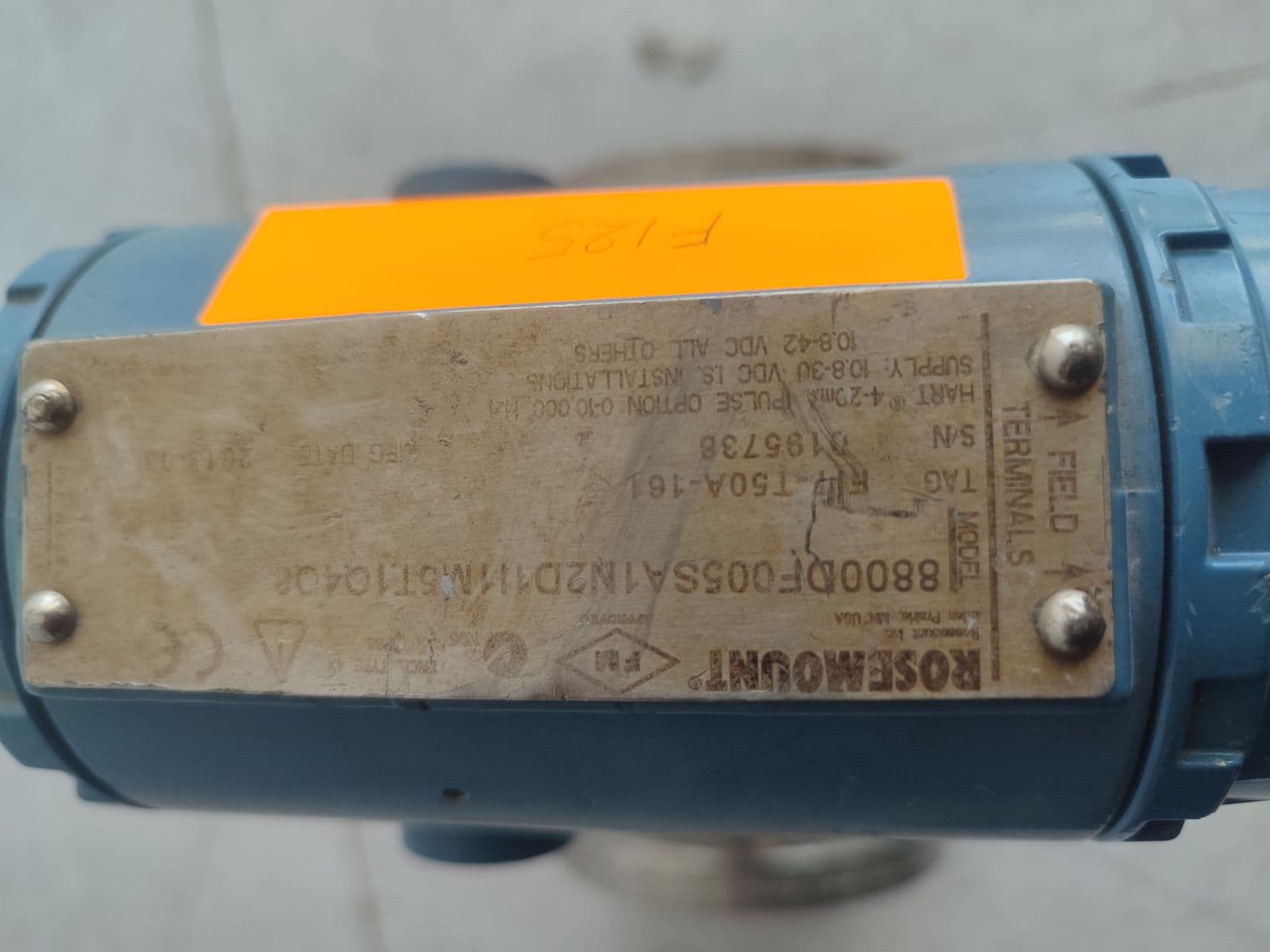 Rosemount 8800D Vortex Flowmeter — nameplate of unit 5 in Barmaan's warehouse