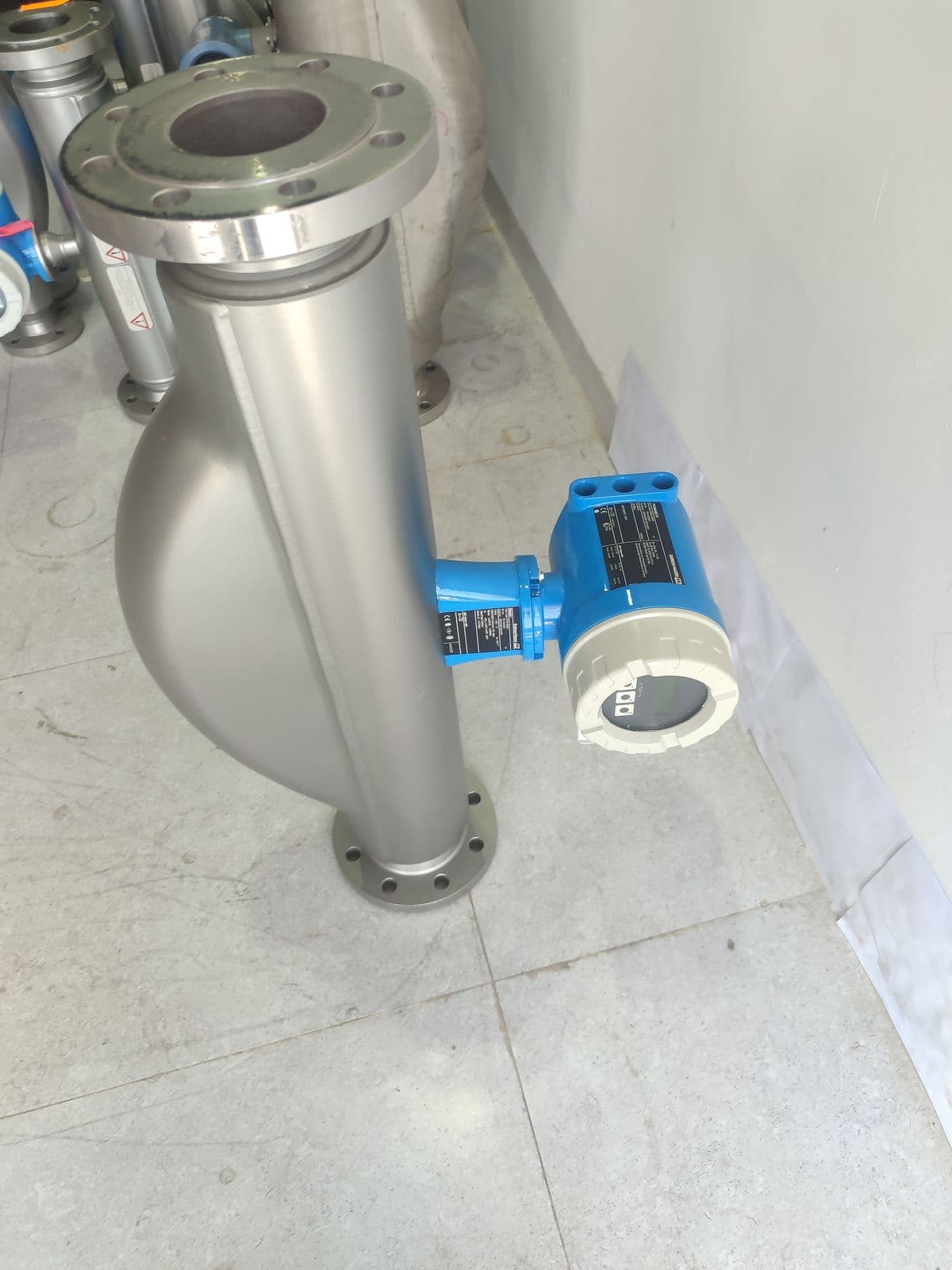 Endress+Hauser Promass 83F Coriolis Flowmeter — DN80 (3") — unit 8 in Barmaan's warehouse, photo 4