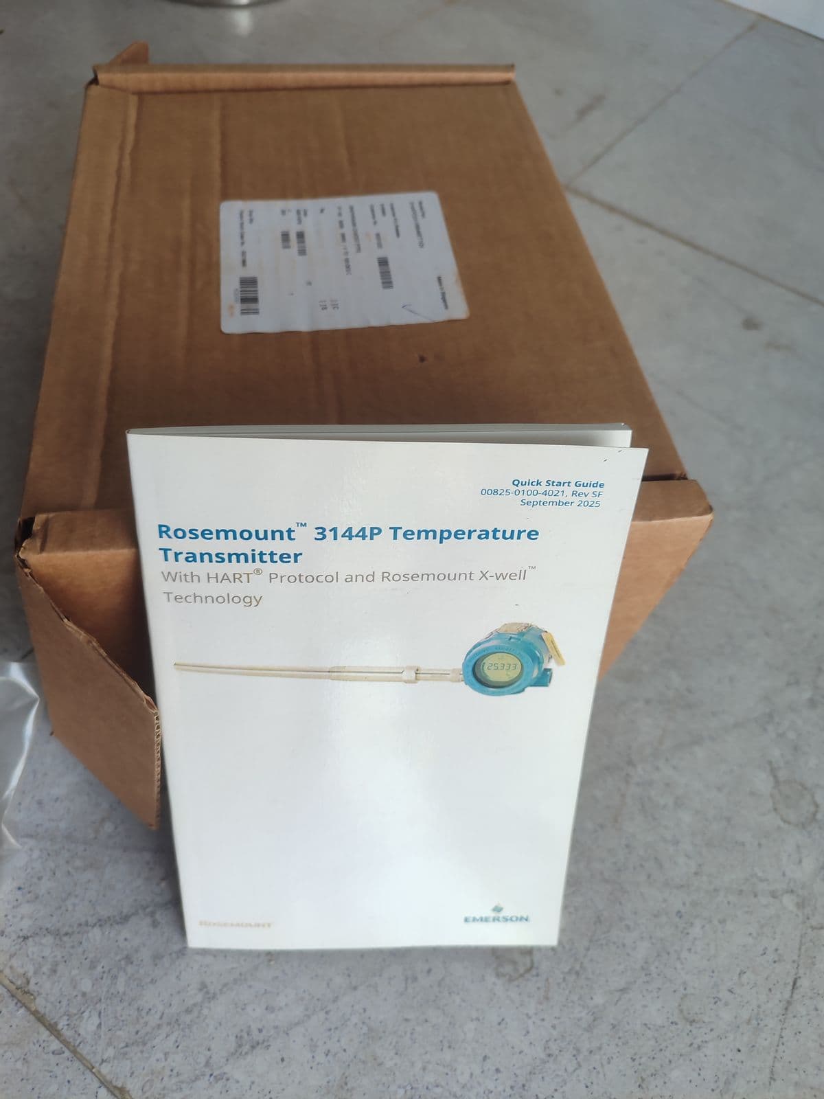 Rosemount 3144P Temperature Transmitter (Emerson) — Universal Input, FOUNDATION Fieldbus — unit 1 in Barmaan's warehouse, photo 8