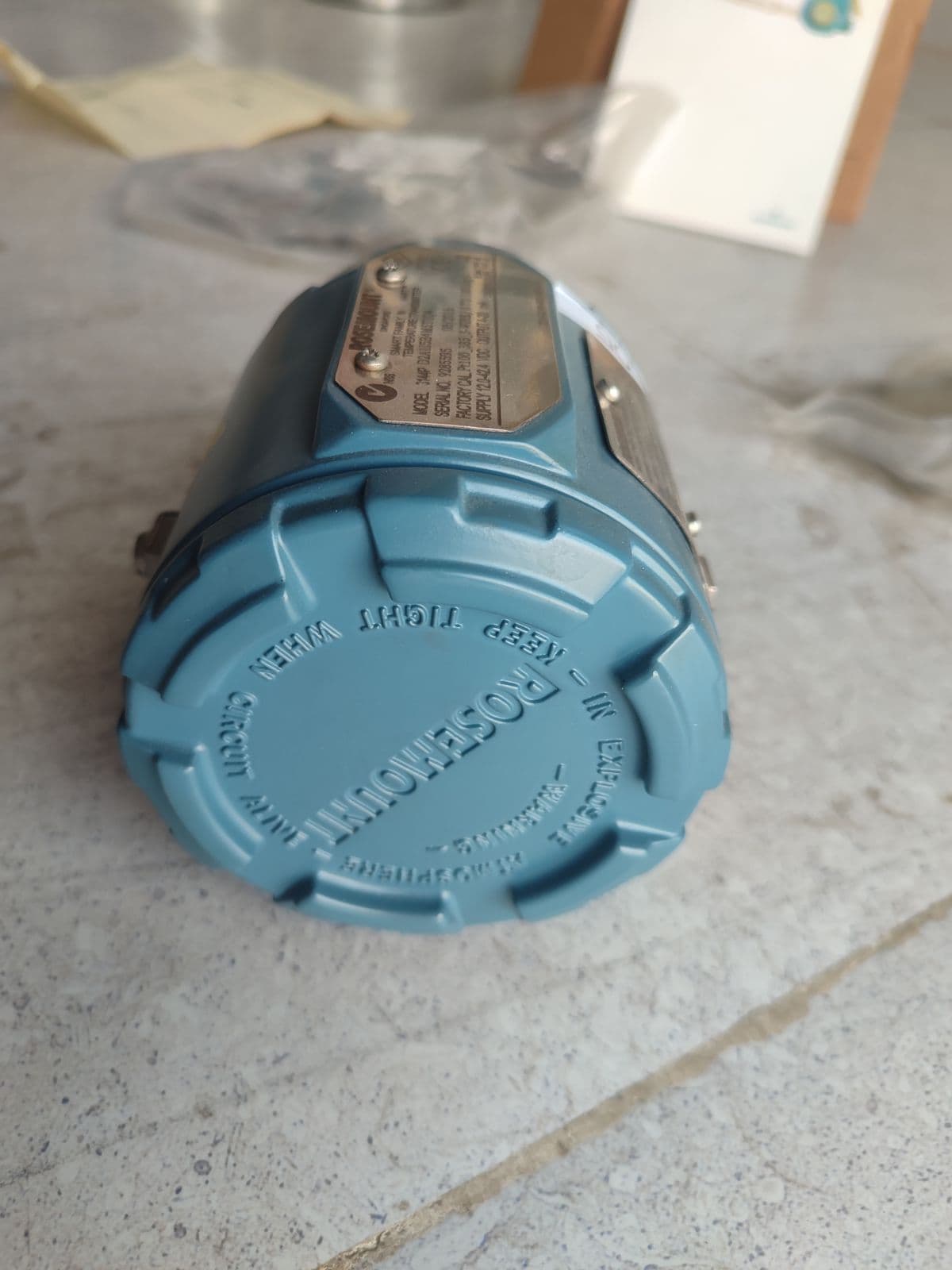 Rosemount 3144P Temperature Transmitter (Emerson) — Universal Input, FOUNDATION Fieldbus — unit 1 in Barmaan's warehouse, photo 11