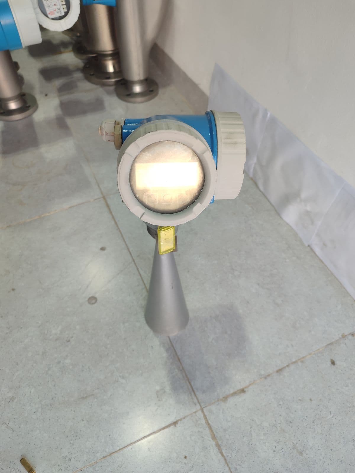 Endress+Hauser Micropilot M FMR245 Radar Level Transmitter — unit 2 in Barmaan's warehouse, photo 1