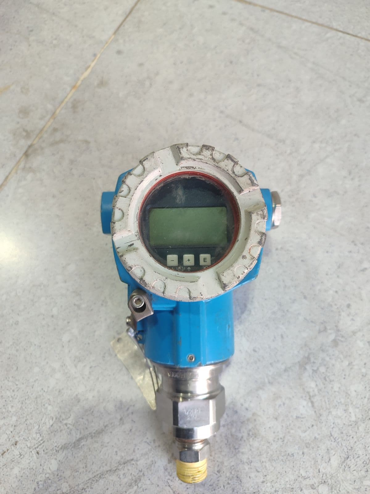 Endress+Hauser Cerabar S PMP71 Pressure Transmitter — metallic sensor, direct process connection, 4…20 mA HART — unit 6 in Barmaan's warehouse, photo 1