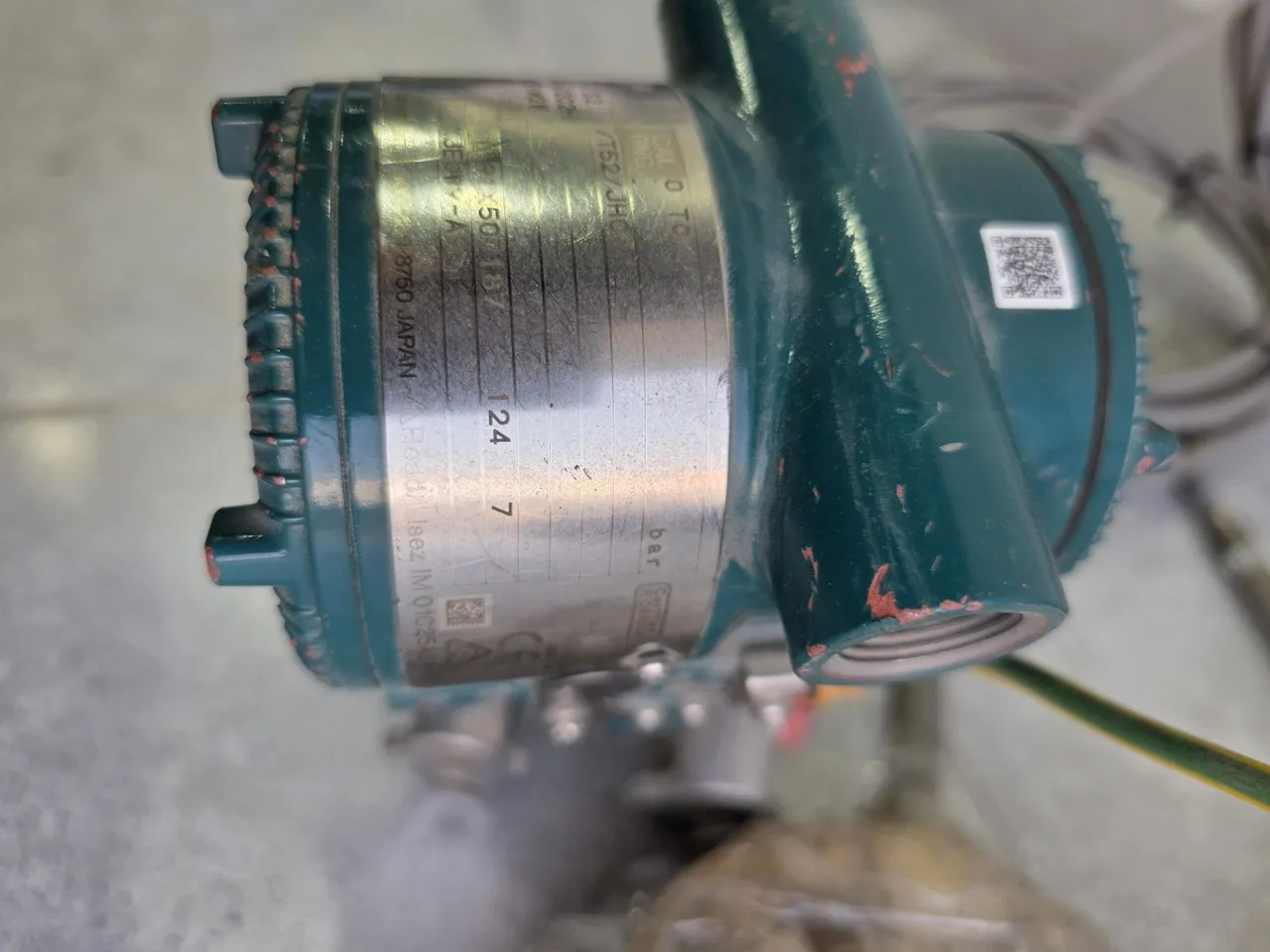 process connections and diaphragm-seal capillaries of the EJA118E
